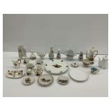 Miniature Ceramic and Porcelain Decorative Tableware Pieces