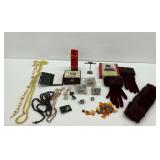 Jewelry and Accessories with Music Box and Manicure Kit