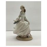 Lladro Porcelain Cinderella Figurine...damage