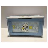 Peanuts Snoopy Wooden Toy Box
