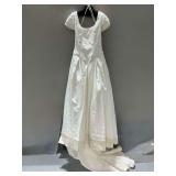 Mori Lee Size 10 Wedding Gown with Beaded Bodice and Train