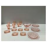 16-Piece Pink Depression Glass Tableware