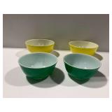 (4) Pyrex Yellow and Green Mixing Bowls