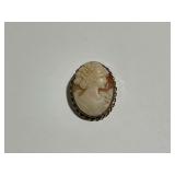Carved Shell Cameo Brooch/Pendant