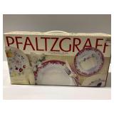 Pfaltzgraff Grandma Kitchen Pattern Dinnerware Set in Original Box