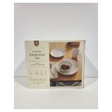 Threshold 16-Piece Round Coupe Dinnerware Set White Porcelain...New in Box