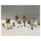 Ceramic Figurines with Music Boxes and Bird Cage Automaton