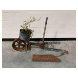 Iron Single Wheel Push Seeder Planter