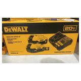 Dewalt 20V max 5AH 2 pack w/ charger