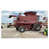 IH 2166 Axial Flow Combine
