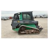 John Deere 323D Skid Loader