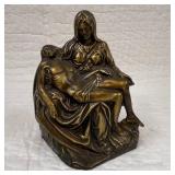 Replica Statue of Michelangeloï¿½s Pietï¿½