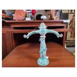 Porcelain Centerpiece With Floral Design