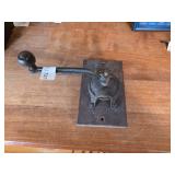 Cast Iron Mounted Lever Mechanism
