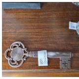 Vintage Key-Shaped Metal Thermometer