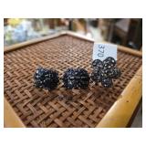 1950's Black Beaded Turban knot cluster Clip