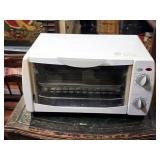 Mainstays TO-08 Kitchen Appliance Lot