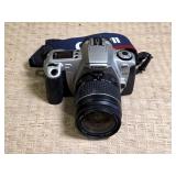 Canon EOS Rebel 2000 SLR with 28-80mm Lens