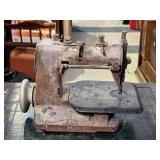 Vintage Singer 240W2 Industrial Sewing Machine