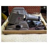 Vintage GoldE Manumatic 300-P-1042 Projector