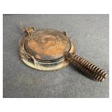 Vintage Cast Iron Waffle Iron