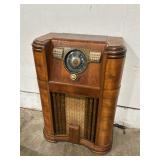 Zenith Console Radio