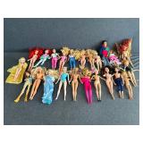 Lot of Fashion Dolls