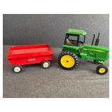 Die-Cast John Deere Tractor w/ Wagon