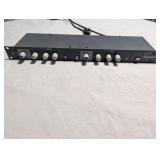 SYMETRIX 525 AUDIO COMPRESSOR. GOOD CONDITION.