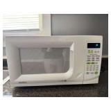 GOLDSTAR INTELLOWAVE COUNTERTOP MICROWAVE