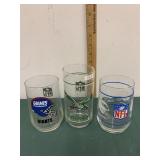 Vintage NFL Glasses- Eagles, Giants, team glass Vintage NFL Glasses- Eagles, Giants, team glass