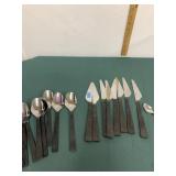 Welcome Crate and Barrel flatware lot Welcome Crate and Barrel flatware lot