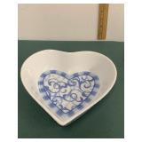 Oneida Blue Heather Heart Shaped Baker 9'