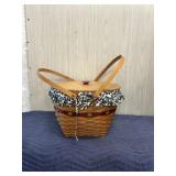 Xtra Large Longaberger Christmas Basket 1994