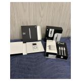 Nano Ipod and Accessories Lot