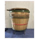 3 Bushel Baskets with One Lid