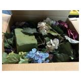 Box Lot-Floral