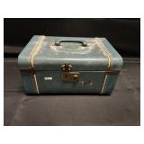 VINTAGE VANITY CASE