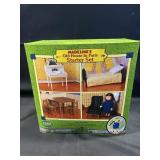 OPEN BOX-MADELINE OLD HOUSE IN PARIS STARTER SET