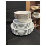 DINNERWARE LOT PLATES/BOWLS AND MORE