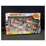 MAISTO AIRPORT PLAYSET DIE CAST