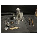 VINTAGE BARWARE/GROOMING TOOL LOT