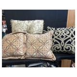 THROW PILLOW LOT