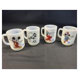 VTG ANCHOR HOCKING MICKEY MOUSE MUGS