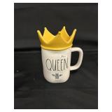 New Rae Dunn Queen Mug w/Topper