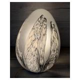 ART GLASS EGG SHAPED TABLE LAMP GORGEOUS!