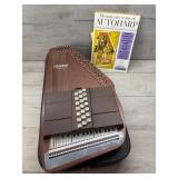 VINTAGE 21 CHORD AUTOHARP BY OSCAR SCHMIDT W CASE
