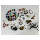 ASSORTED JEWELRY MAKING PIECES