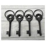 METAL SKELETON KEYS HOME DECOR