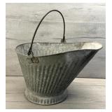 VINTAGE GALVANIZED STEEL ASH FIREPLACE BUCKET